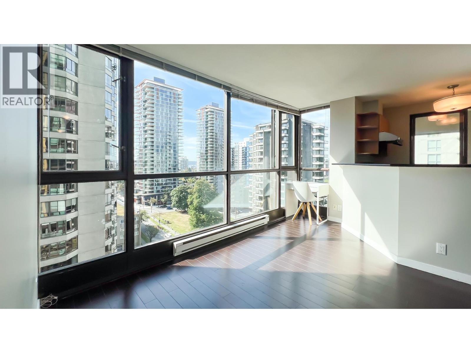 1502 1367 ALBERNI STREET|Vancouver, British Columbia V6E4R9