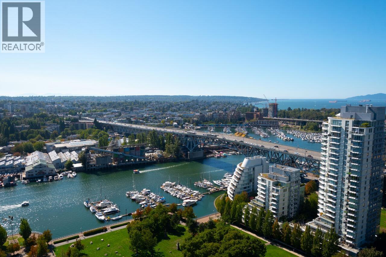 3503 455 BEACH CRESCENT|Vancouver, British Columbia V6Z3E5