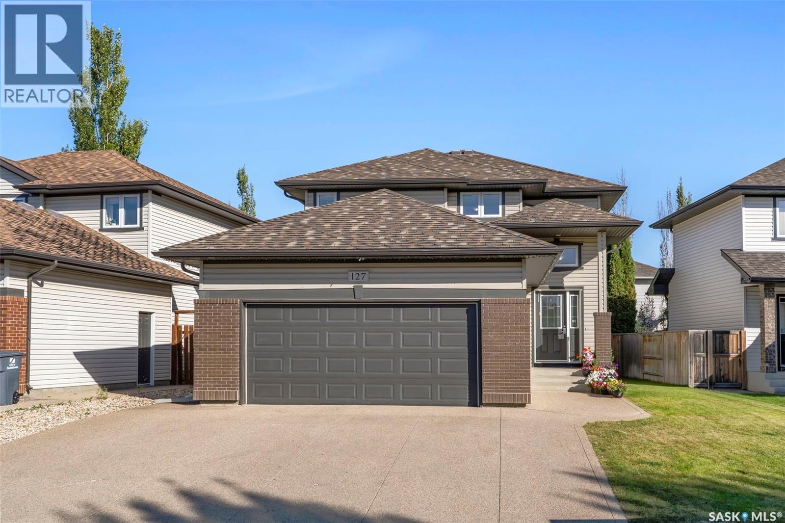 Property image for 127 Dulmage CRESCENT|Saskatoon, Saskatchewan S7T0C7