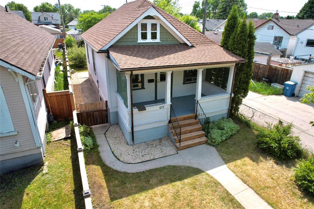 Property image for 672 Machray Avenue|Winnipeg, Manitoba R2W1B3