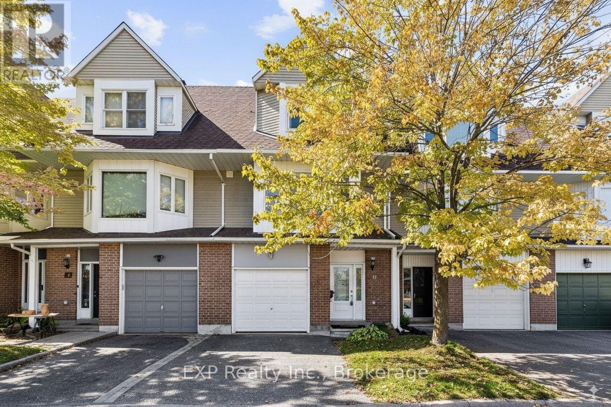 Property image for 21 DURBIN COURT|Ottawa, Ontario K2L3T7