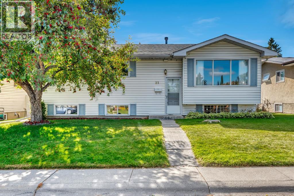 Property image for 23 Brazeau Crescent SW|Calgary, Alberta T2W0Z2