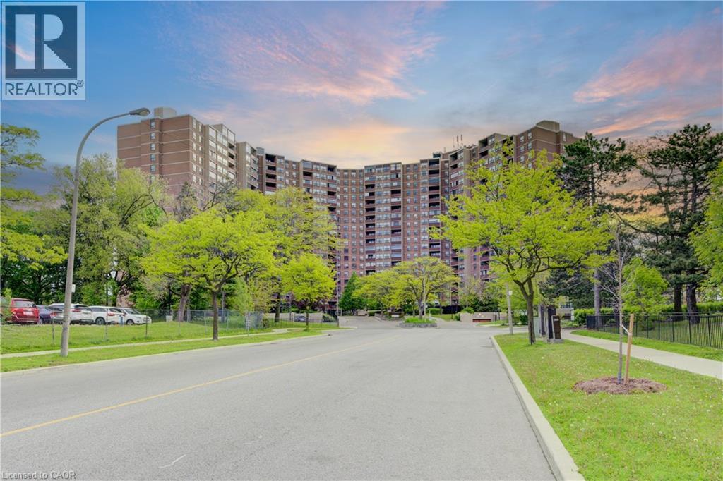 Property image for 716 THE WEST MALL Unit# 1109|Etobicoke, Ontario M9C4X6