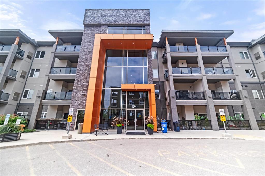305 1044 Wilkes Avenue|Winnipeg, Manitoba R3P1C1