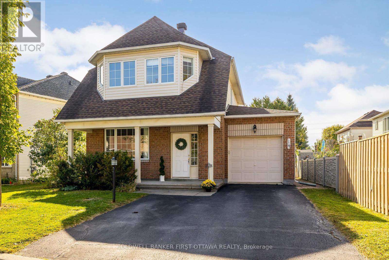 14 VISTAPOINTE DRIVE|Ottawa, Ontario K2G6N5
