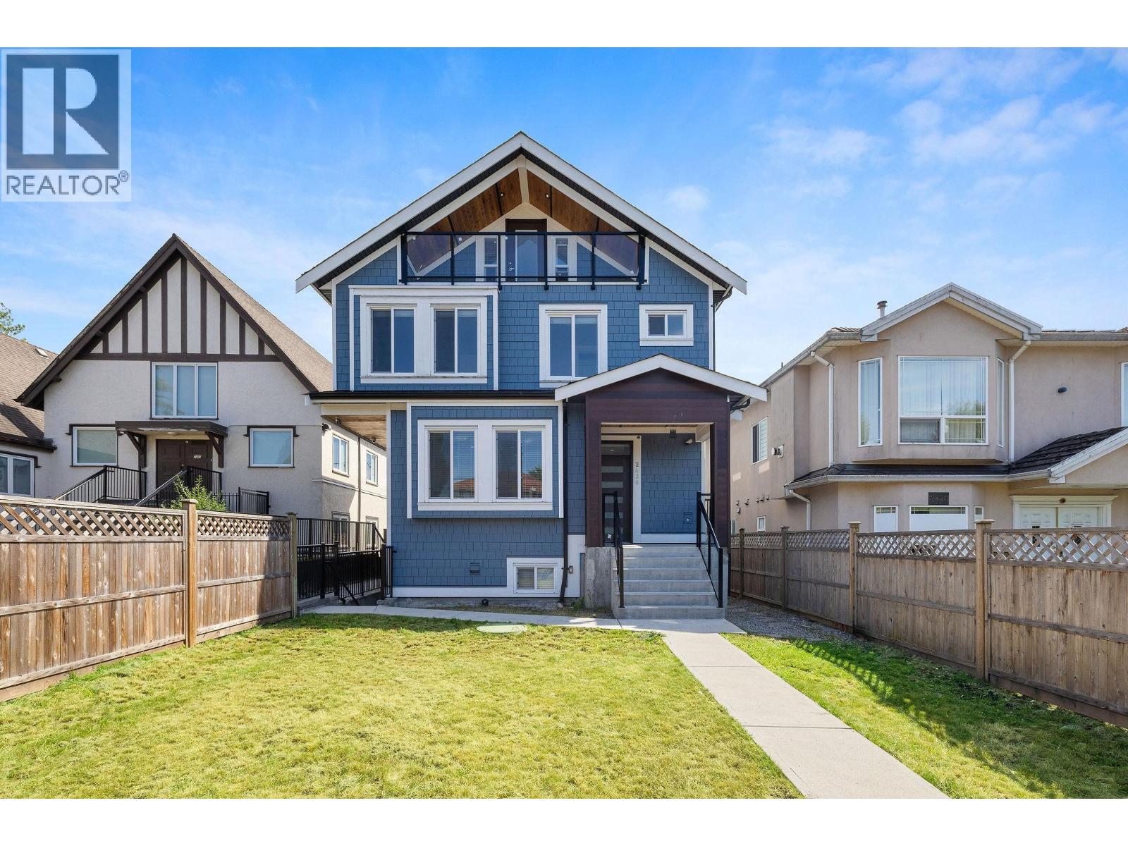 Property image for 1 2430 E 41 AVENUE|Vancouver, British Columbia V5R2W4