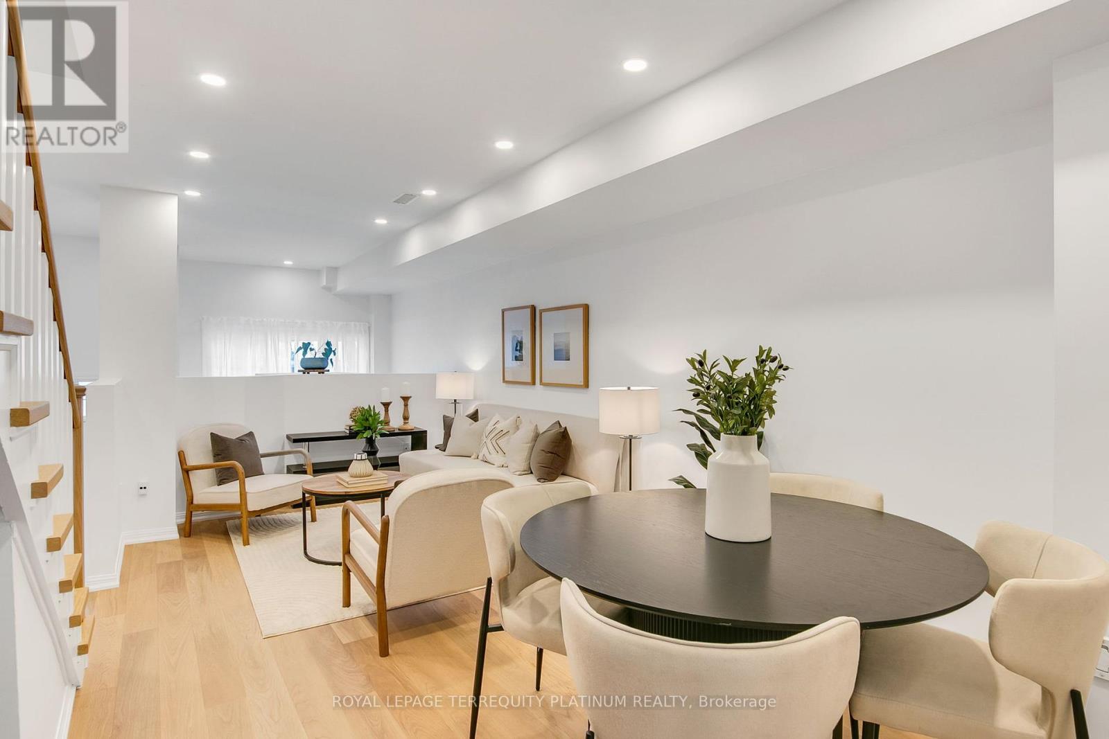 Primary image of TH3 - 151 MERTON STREET|Toronto (Mount Pleasant West), Ontario M4S1A7