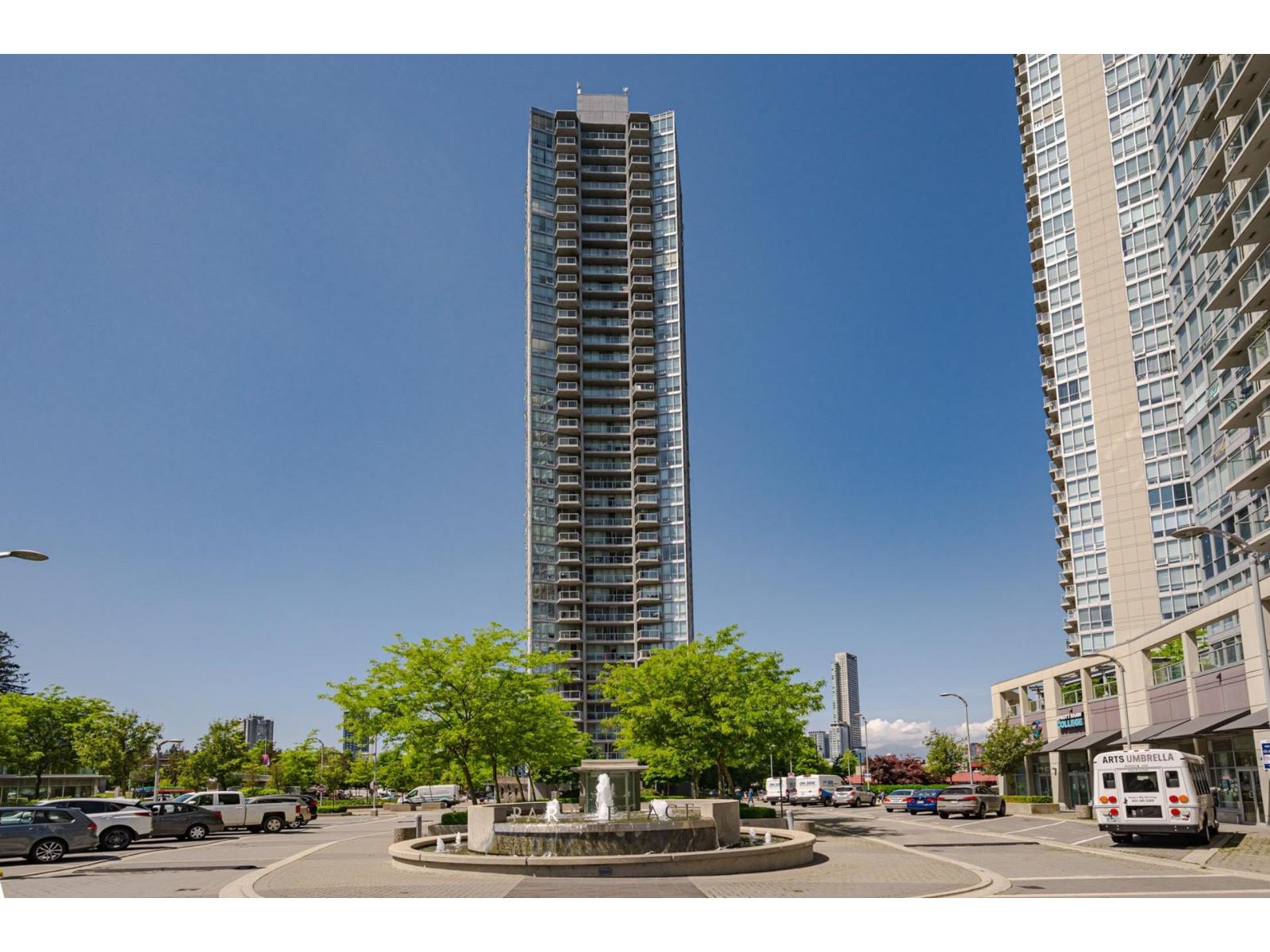 3106 13618 100 AVENUE|Surrey, British Columbia V3T0A8