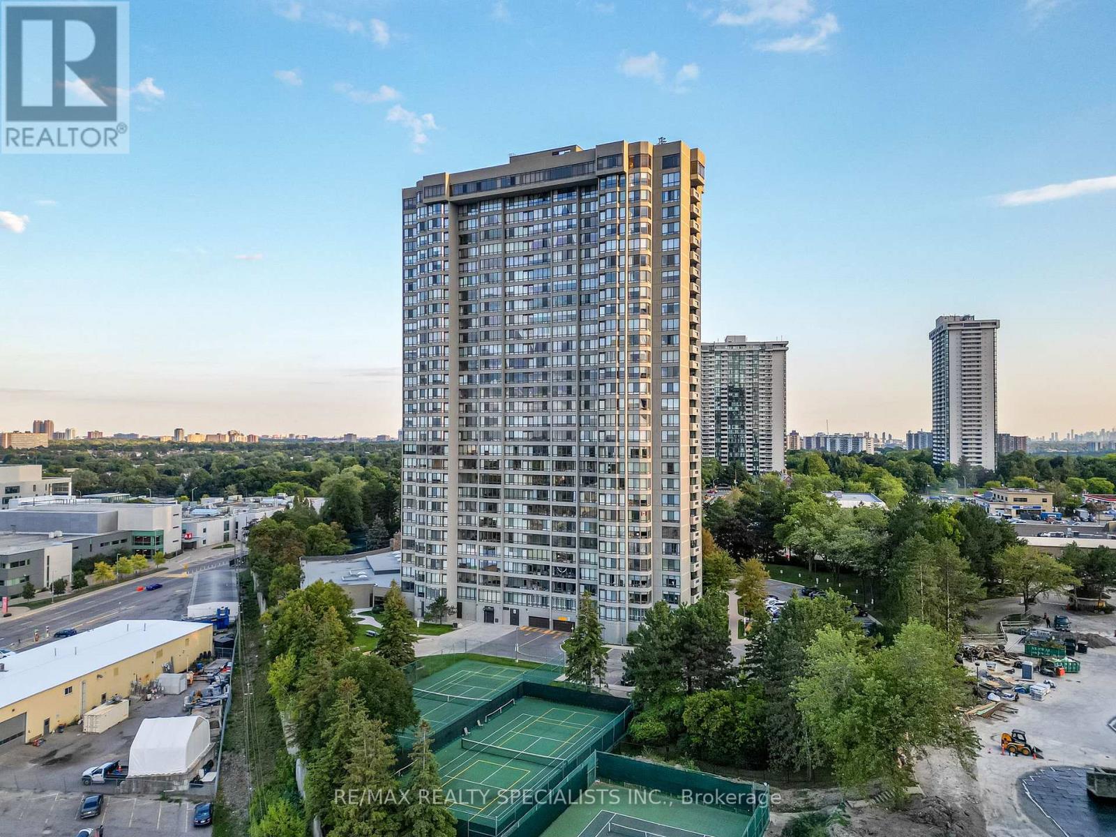 Property image for 201 - 65 SKYMARK DRIVE|Toronto (Hillcrest Village), Ontario M2H3N9