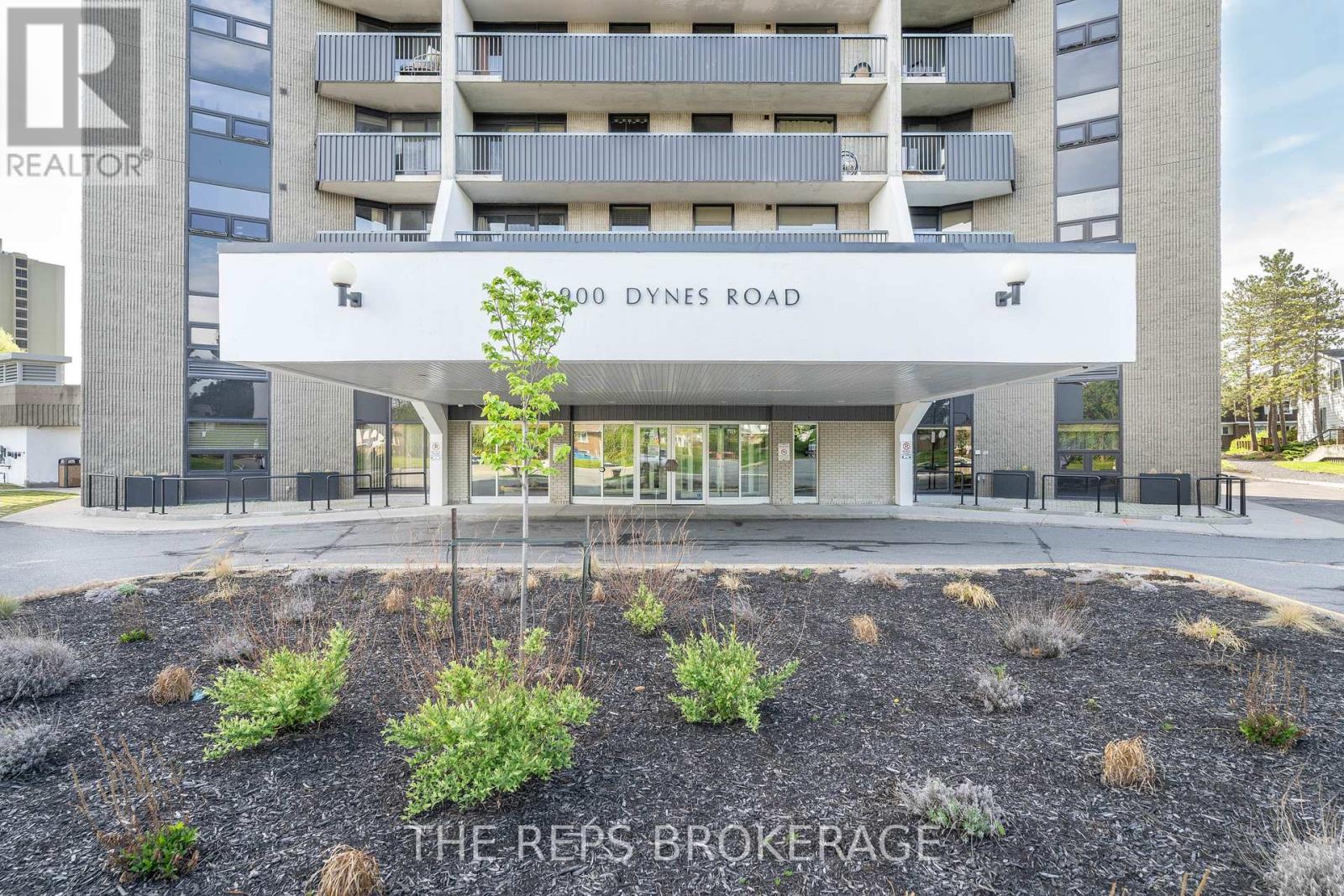 2001 - 900 DYNES ROAD|Ottawa, Ontario K2C3L6