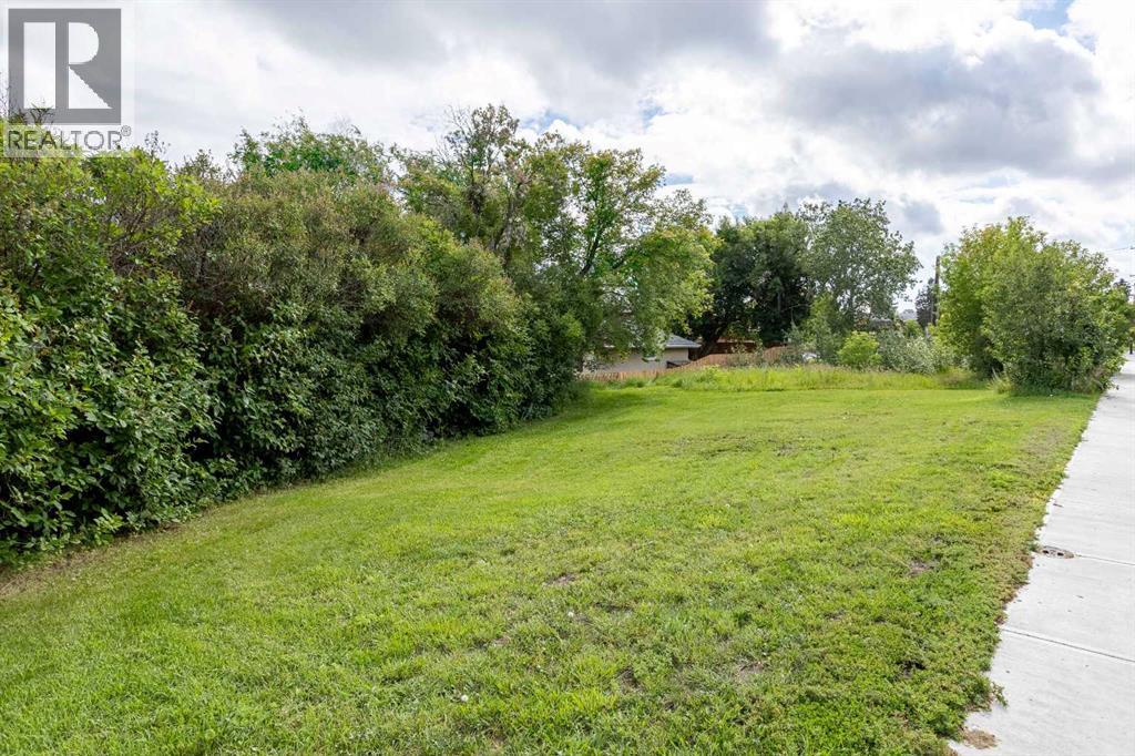 Property image for 5303 60 Street|Red Deer, Alberta T4N5J6