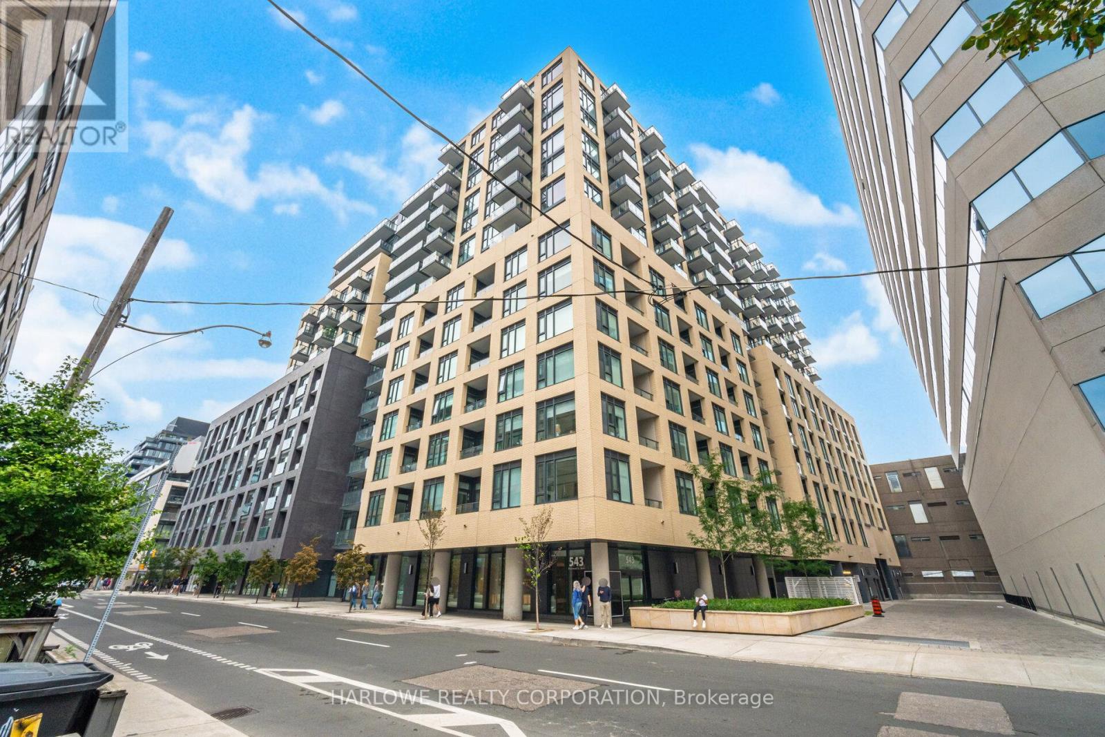 Property image for PH03 - 543 RICHMOND STREET W|Toronto (Waterfront Communities), Ontario M5V0W9