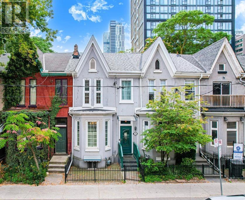 Property image for 141 GERRARD STREET E|Toronto (Moss Park), Ontario M5A2E3