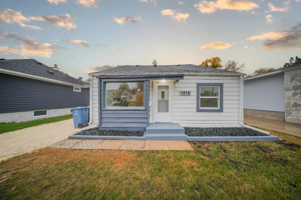 Property image for 1018 Waterford Avenue|Winnipeg, Manitoba R3T1H2
