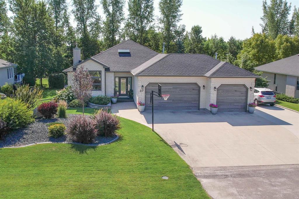 Property image for 37 River Heights Drive|La Salle, Manitoba R0G0A2