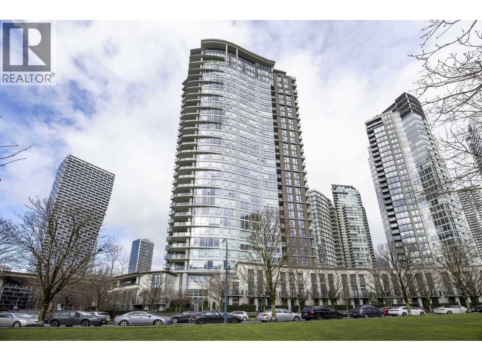 3207 583 BEACH CRESCENT|Vancouver, British Columbia V6Z3E6