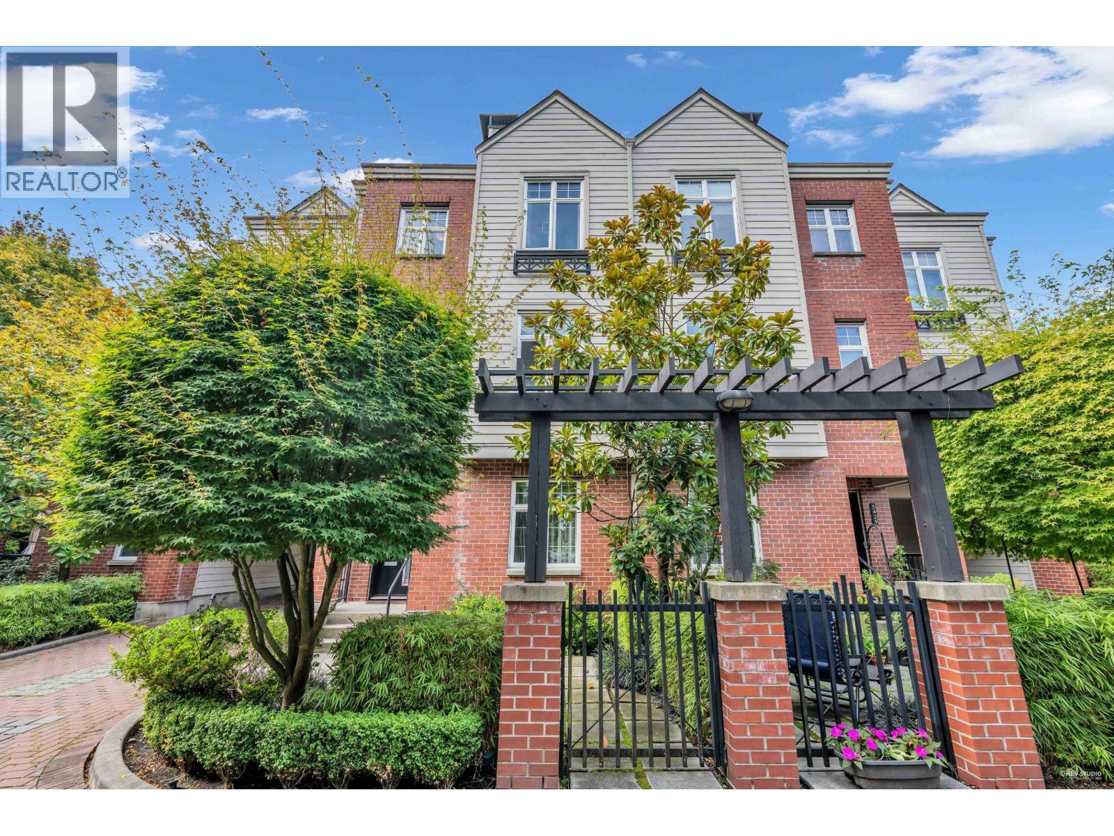 5431 WILLOW STREET|Vancouver, British Columbia V5Z3S3