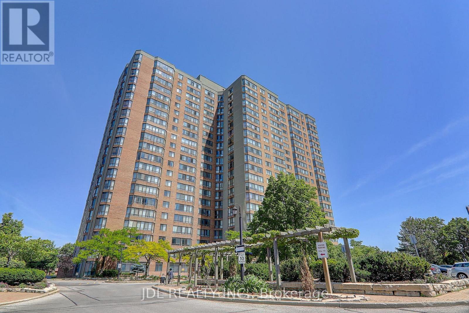 Primary image of 636 - 25 BAMBURGH CIRCLE|Toronto (Steeles), Ontario M1W3W2