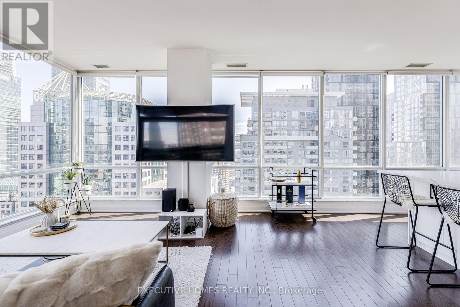 2912 - 80 JOHN STREET|Toronto (Waterfront Communities), Ontario M5V3X4