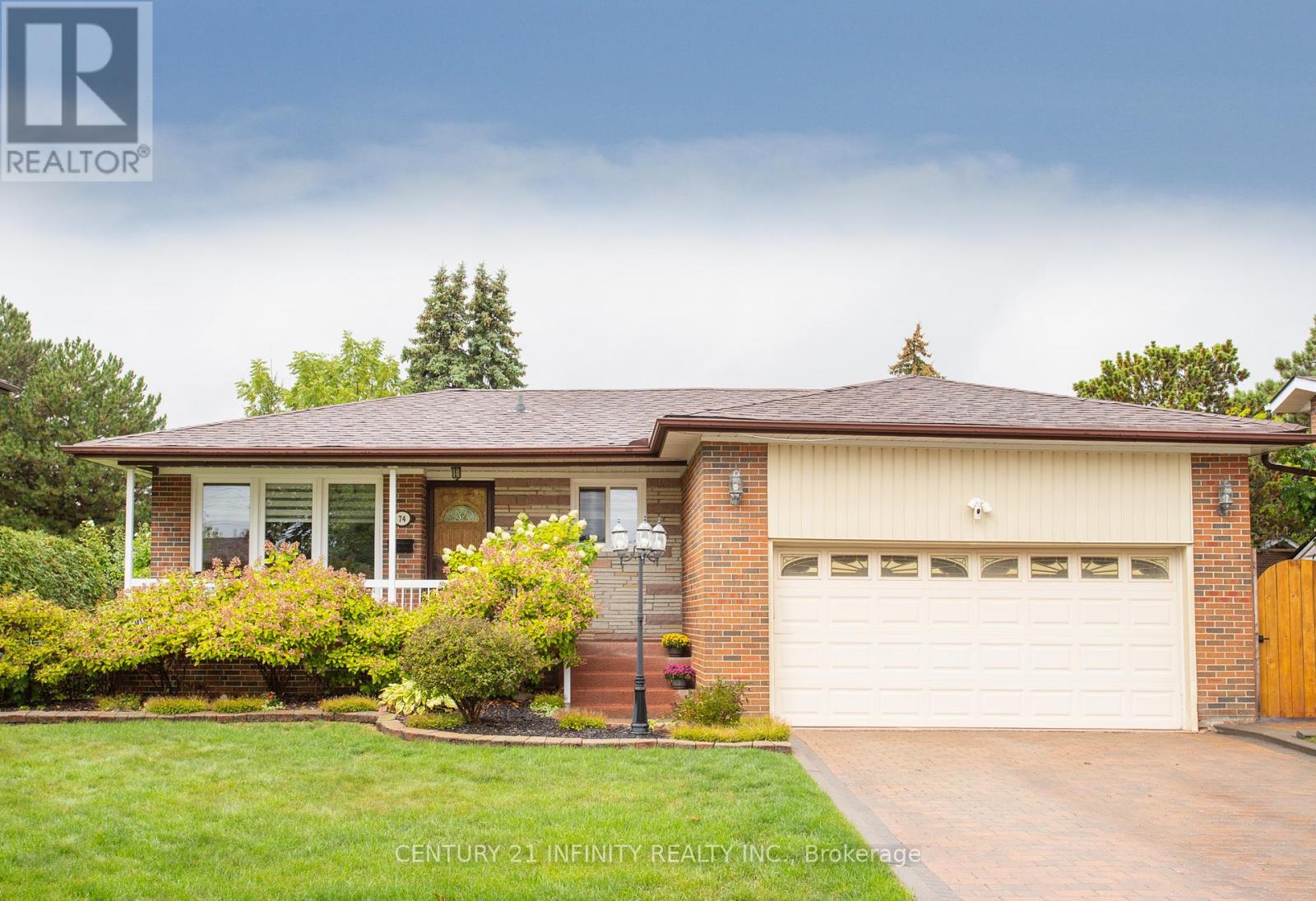 Property image for 74 PORTICO DRIVE|Toronto (Woburn), Ontario M1G3R6