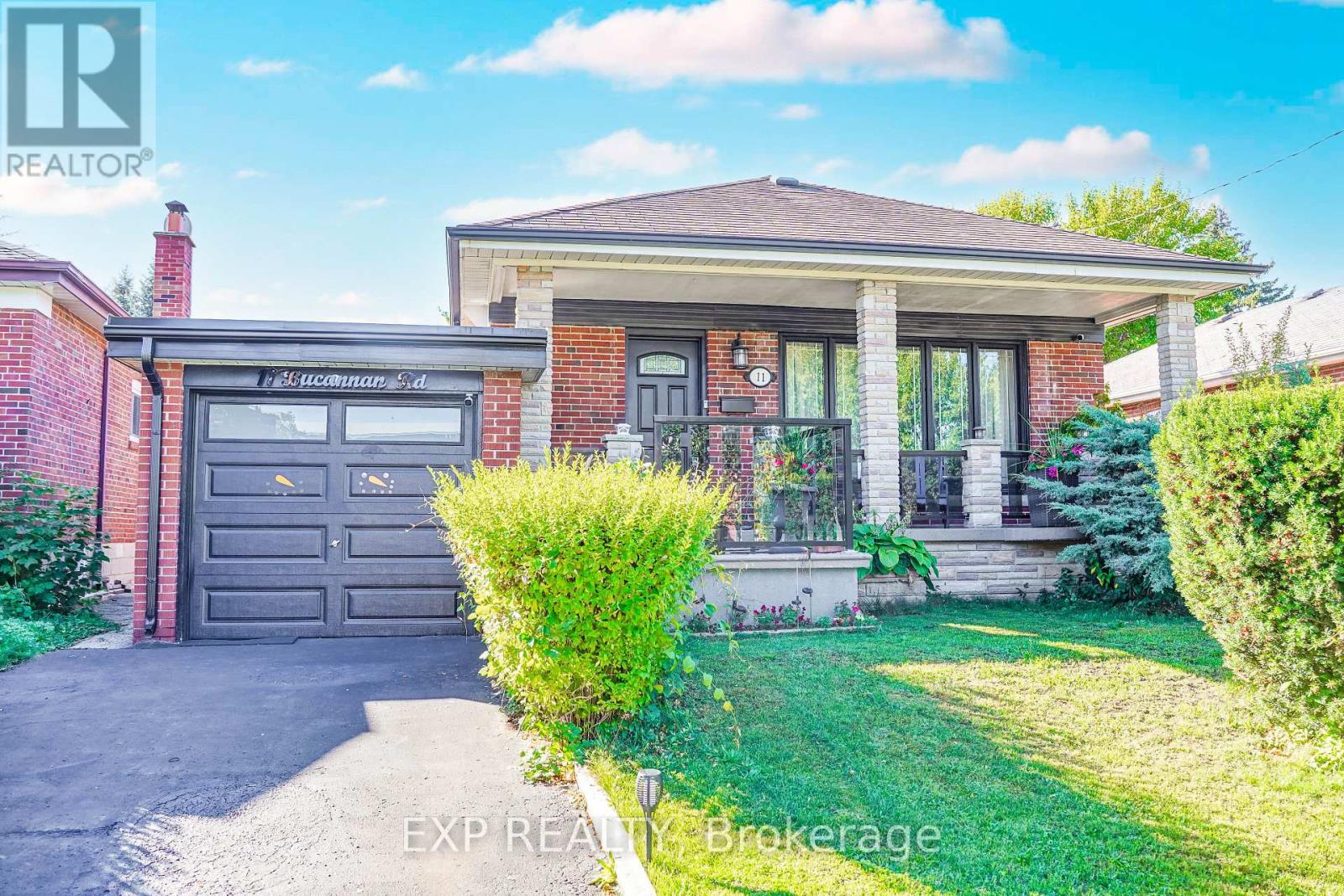 Property image for 11 BUCANNAN ROAD|Toronto (Wexford-Maryvale), Ontario M1R3V2