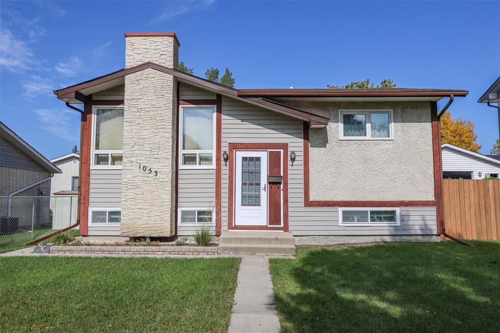 Property image for 1053 Chancellor Drive|Winnipeg, Manitoba R3T4R2