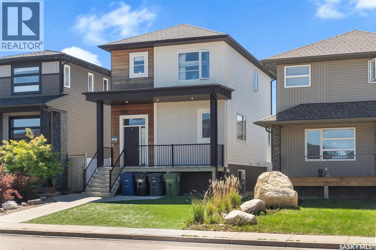 Property image for 559 Kloppenburg CRESCENT|Saskatoon, Saskatchewan S7S1N1