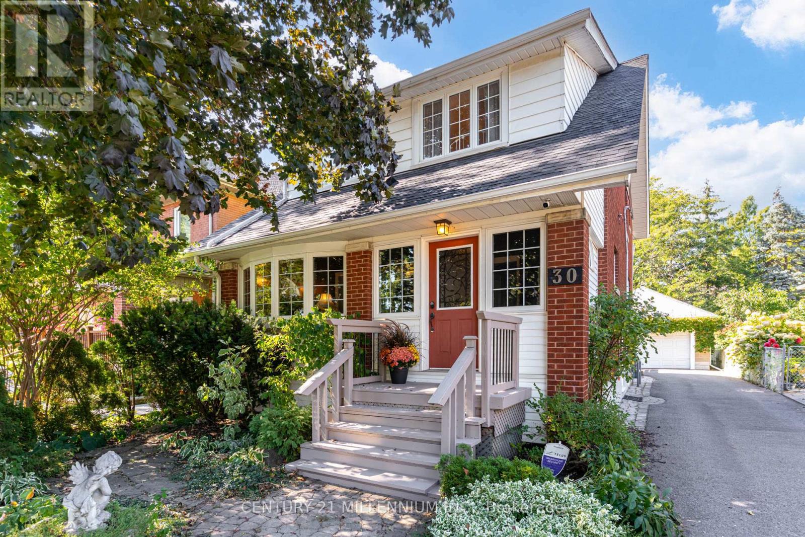Property image for 30 FREDERICK STREET|Brampton (Downtown Brampton), Ontario L6Y1G4
