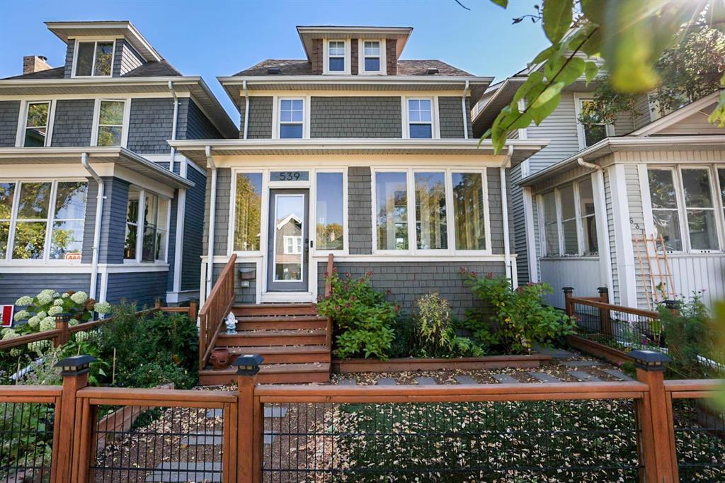 539 Camden Place|Winnipeg, Manitoba R3G2V8