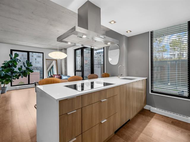 738 Rue St-Paul O.|#1015|Montréal (Ville-Marie), Quebec H3C0N5