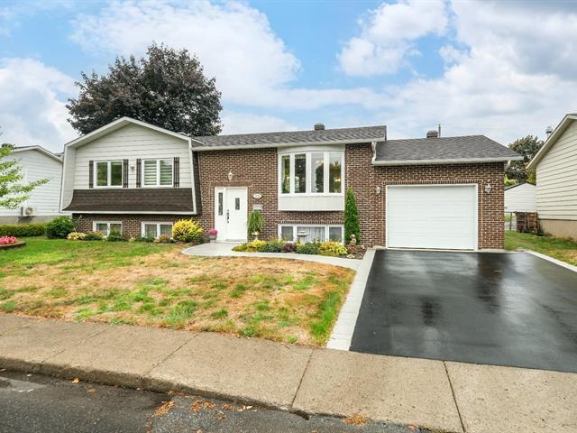 1008 Rue de La Ventrouze|Boucherville, Quebec J4B5S9