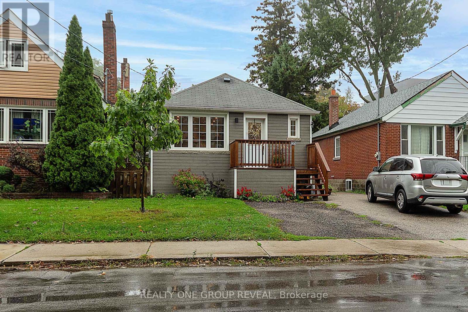 Property image for 171 MCINTOSH STREET|Toronto (Birchcliffe-Cliffside), Ontario M1N3Y8