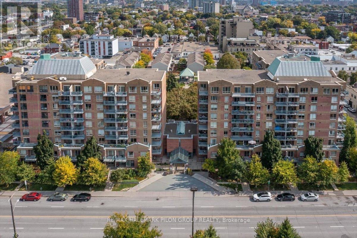 Property image for 205 - 35 HOLLAND AVENUE|Ottawa, Ontario K1Y4S2