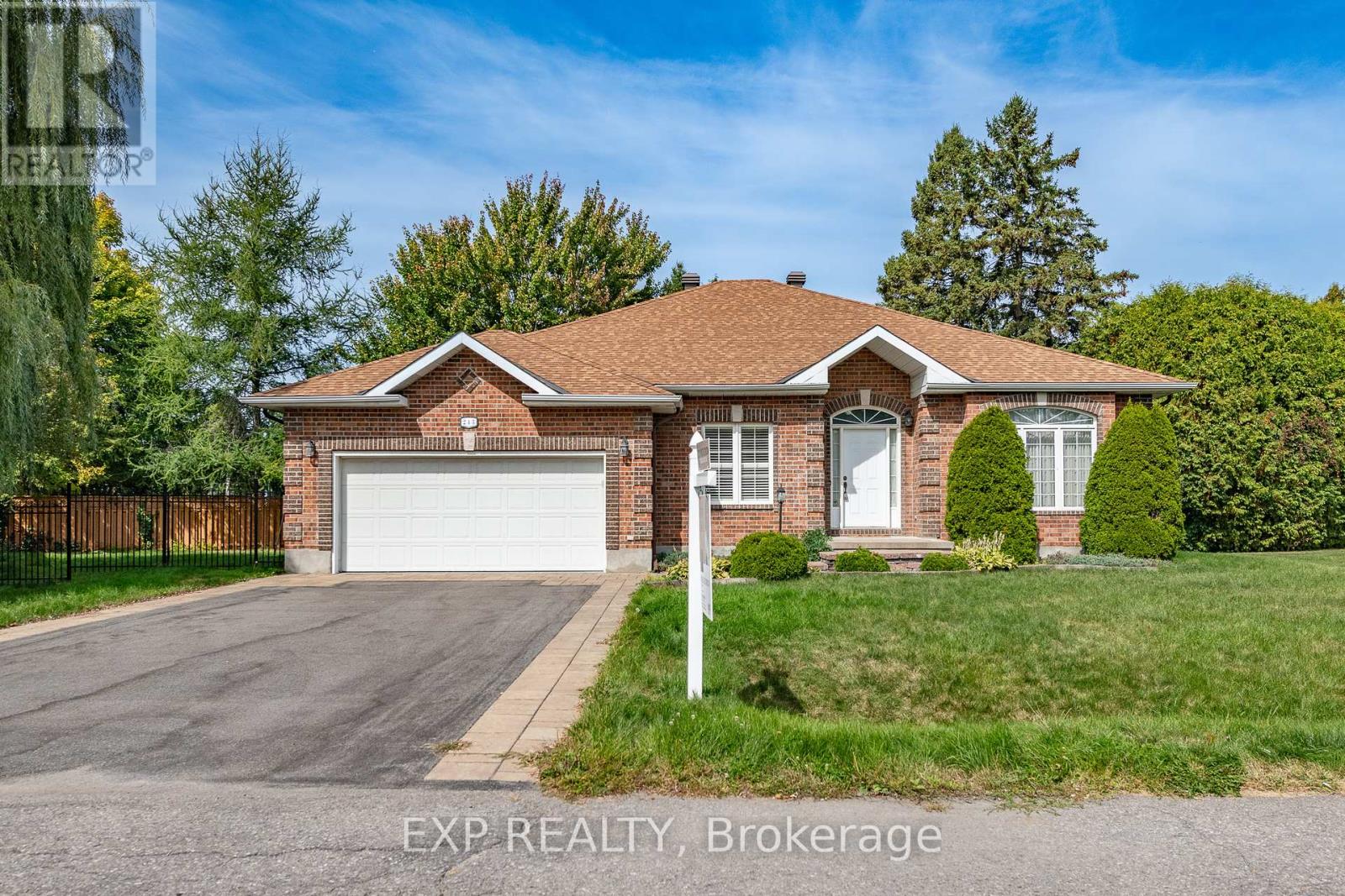 Property image for 243 MARILYN AVENUE|Ottawa, Ontario K1V7E4