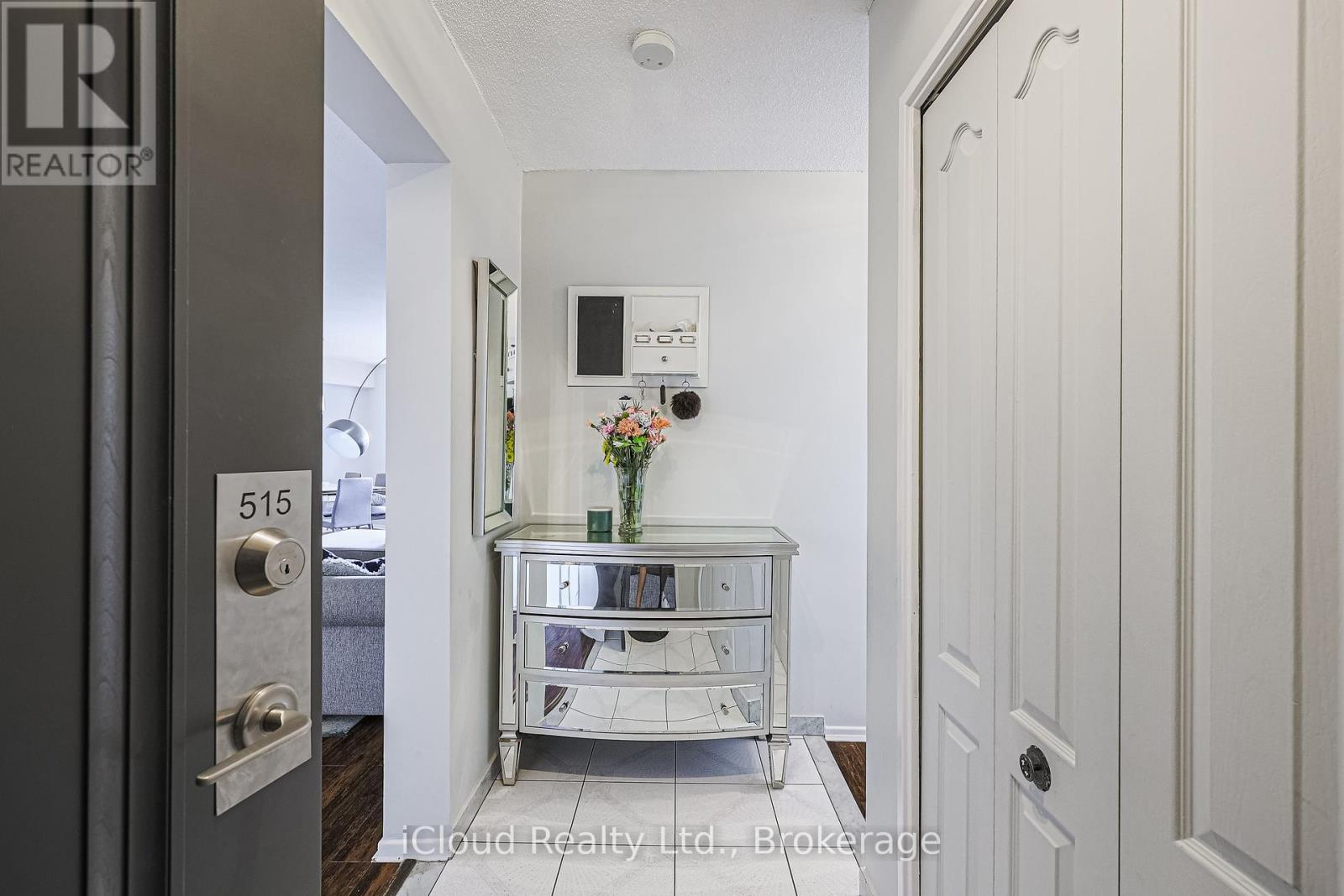 Property image for 515 - 451 THE WEST MALL|Toronto (Etobicoke West Mall), Ontario M9C1G1
