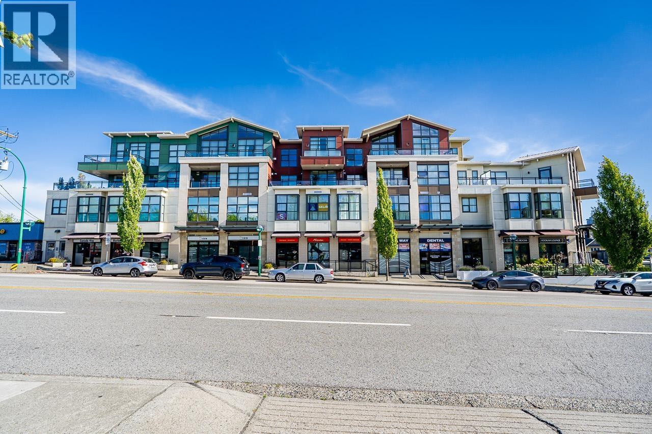 PH2 3255 SMITH AVENUE|Burnaby, British Columbia V5G0B5