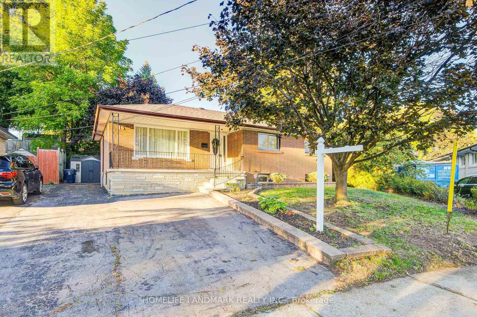 16 PALOMA PLACE|Toronto (Bendale), Ontario M1J1P7