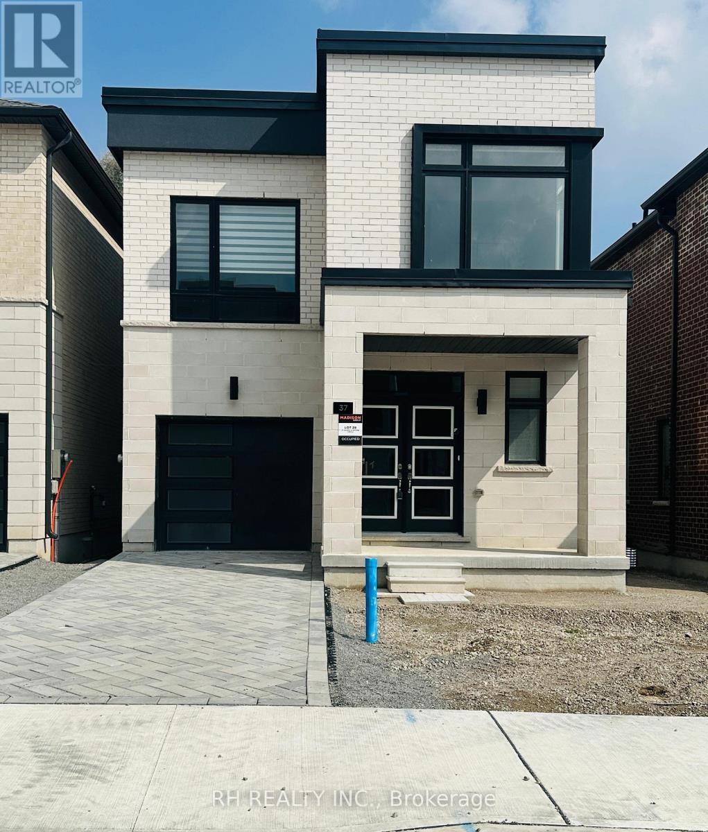 Property image for 37 DANIELLE MOORE CIRCLE|Toronto (Bendale), Ontario M1P3S5