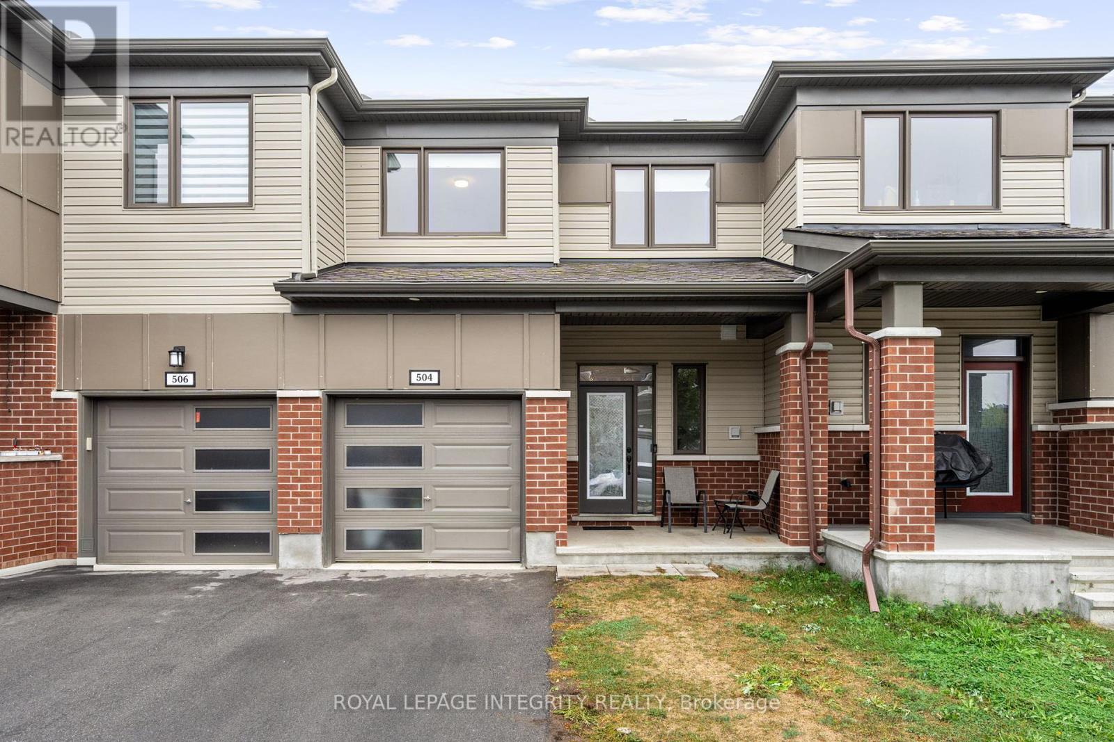 504 FLAGSTAFF DRIVE|Ottawa, Ontario K2J6T5