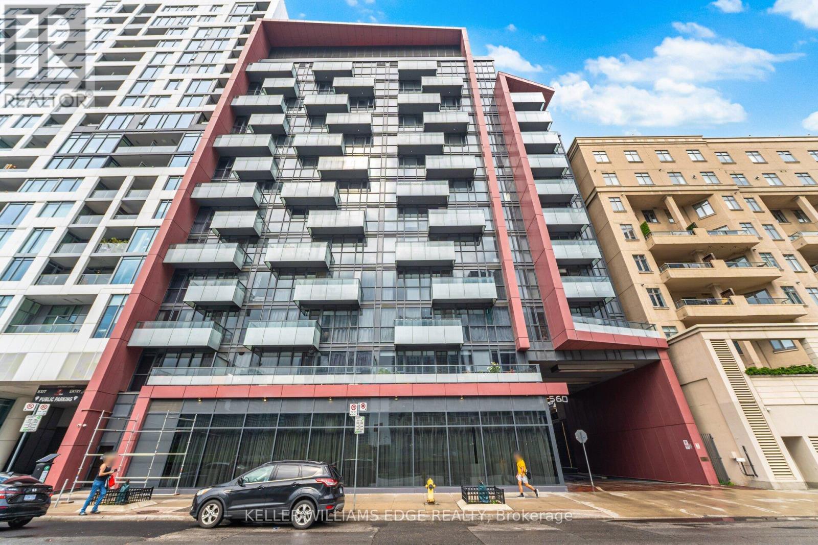 Property image for 821 - 560 FRONT STREET W|Toronto (Waterfront Communities), Ontario M5V1C1