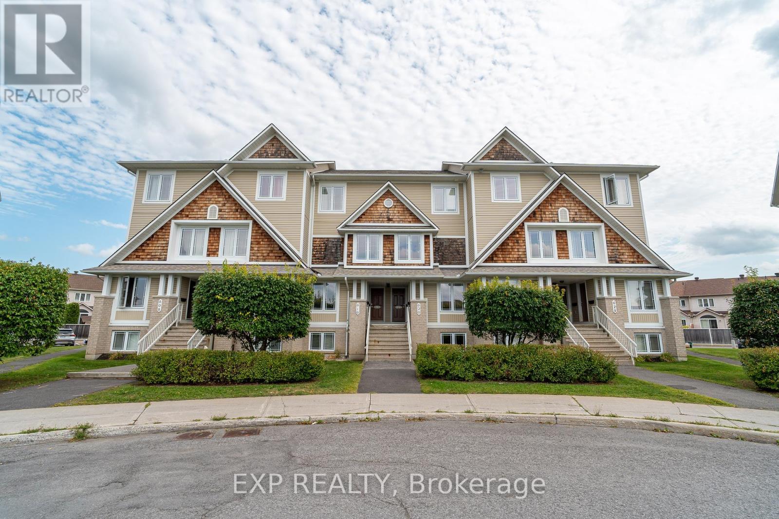 Property image for 620 LAKERIDGE DRIVE|Ottawa, Ontario K4A0H4
