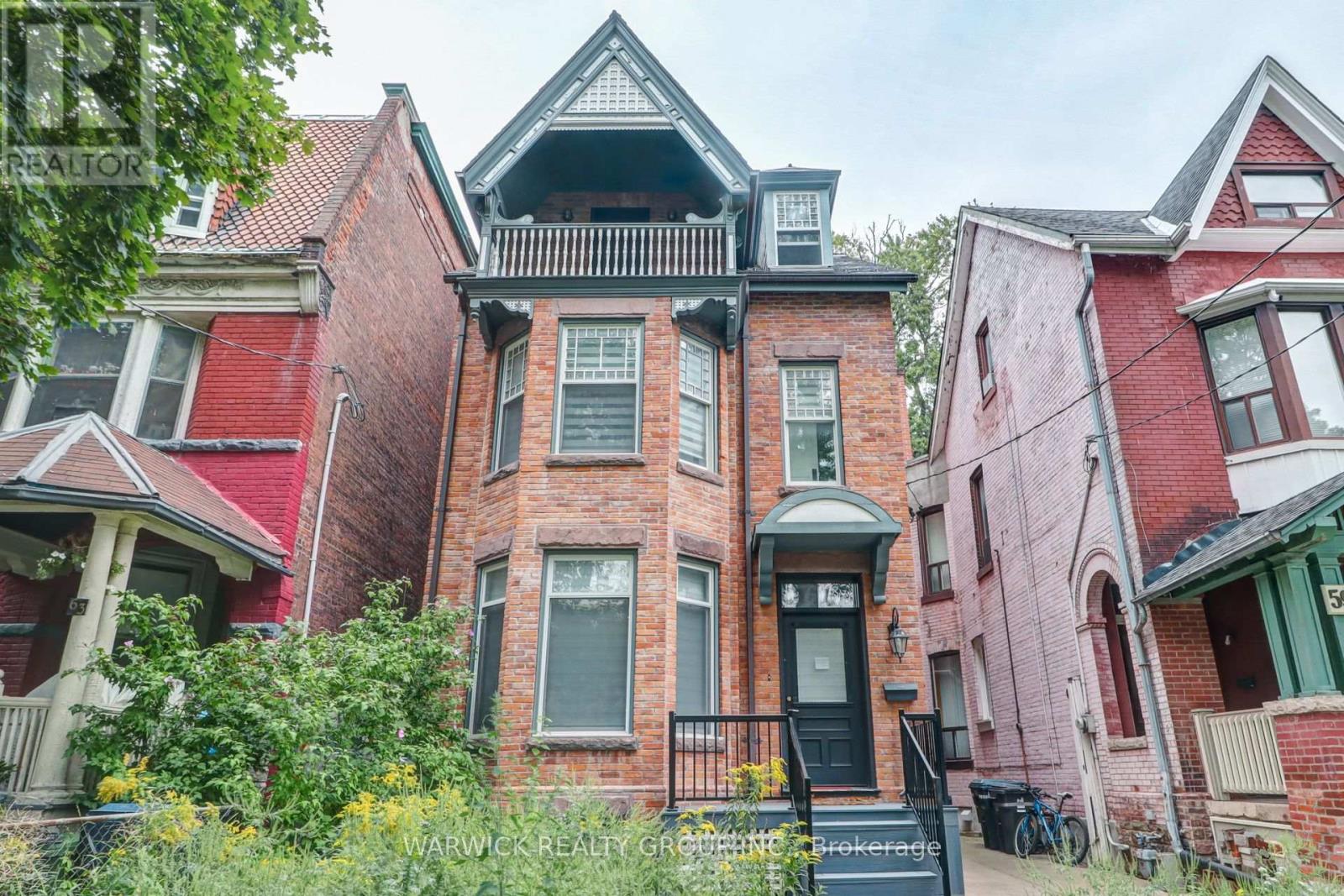Property image for 61 BRUNSWICK AVENUE|Toronto (University), Ontario M5S2L8