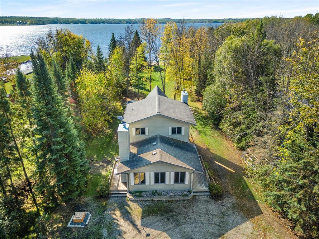 Property image for 2 West Cove Cove|Lac Du Bonnet, Manitoba R0E1A0