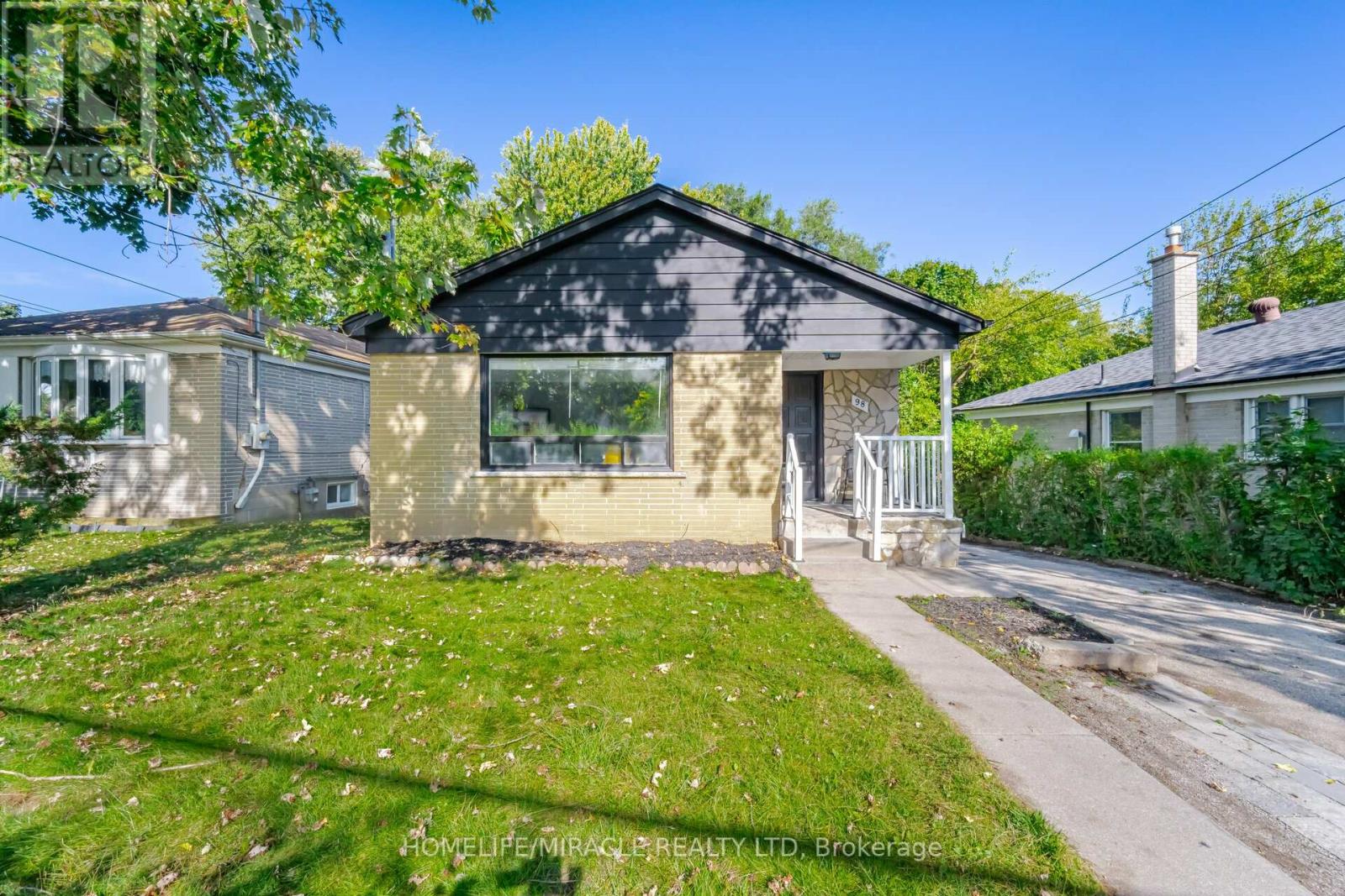 Primary image of 98 NELSON STREET|Toronto (Woburn), Ontario M1J2V5