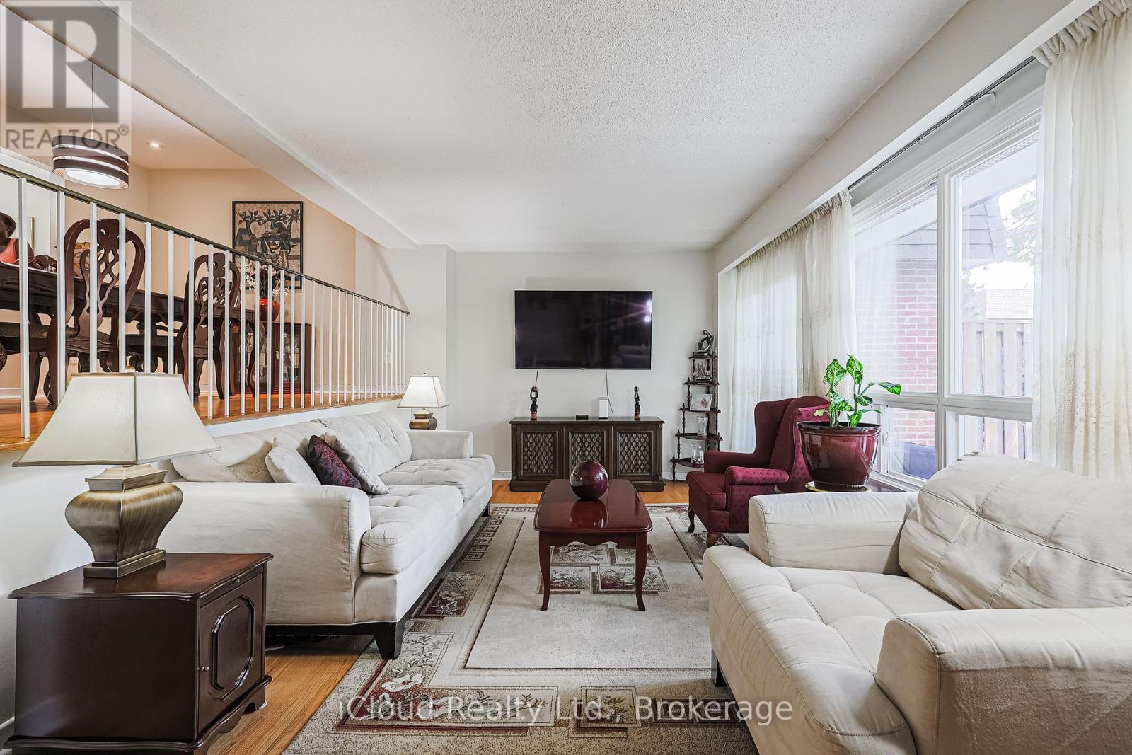 Primary image of 53 - 1667 ALBION ROAD|Toronto (West Humber-Clairville), Ontario M9V1B7