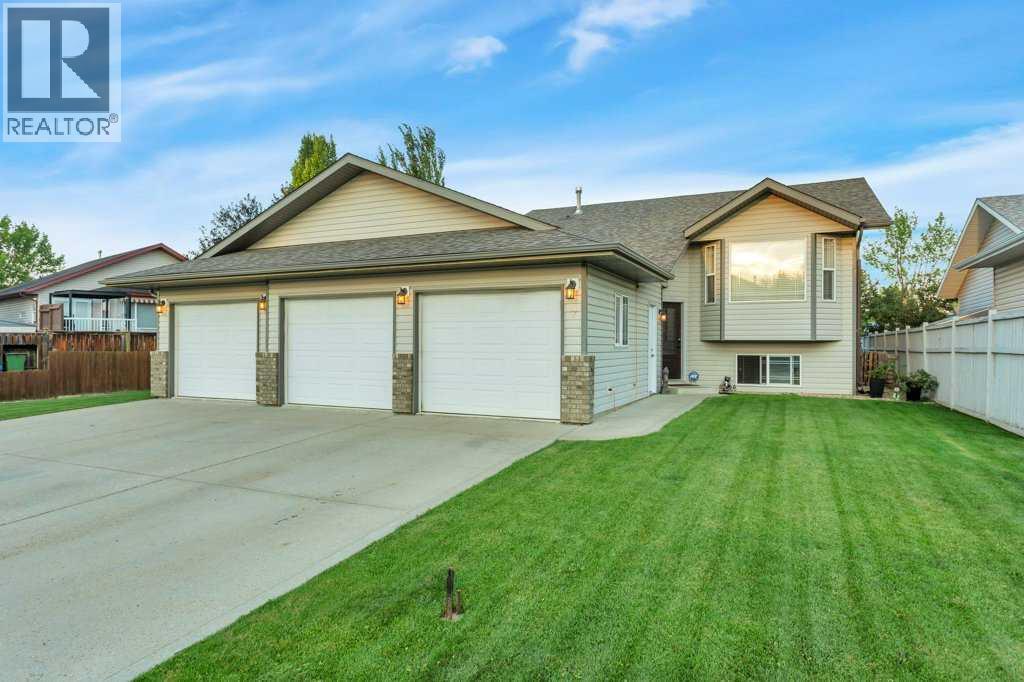Property image for 7 Reighley Close|Red Deer, Alberta T4P3V7