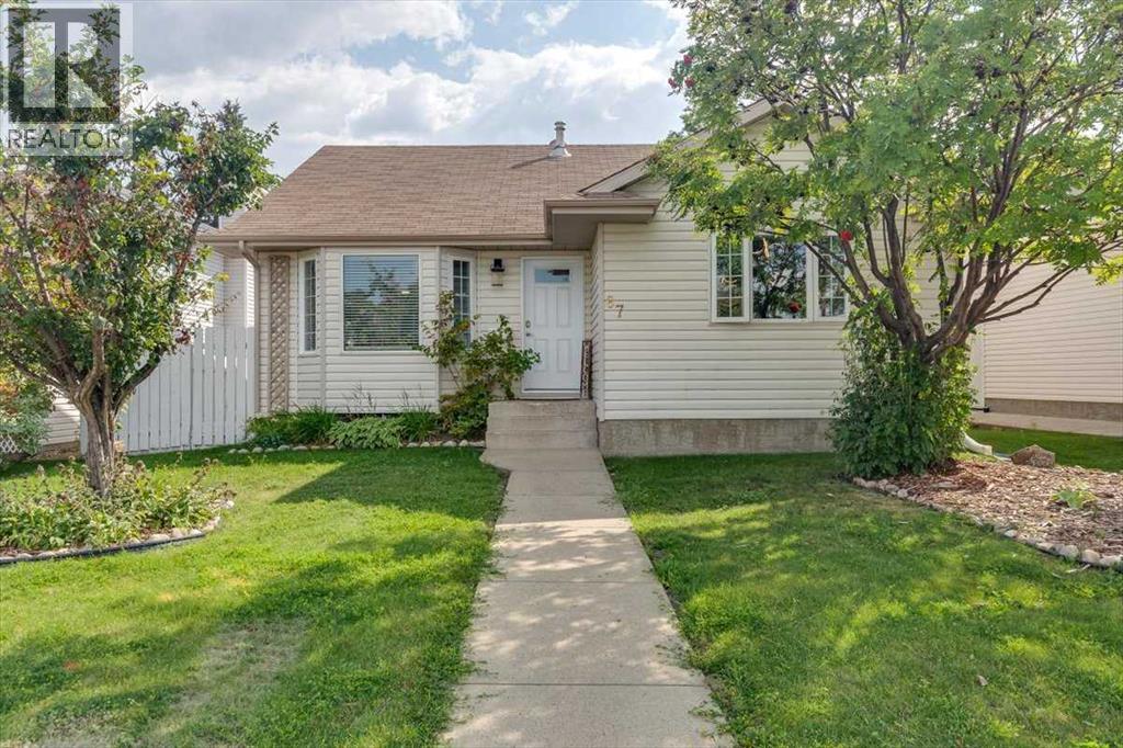 Property image for 67 Duston Street|Red Deer, Alberta T4R2L6