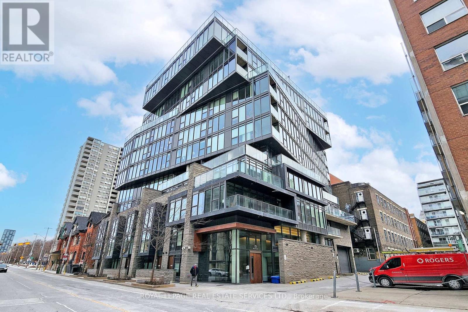 Property image for 803 - 15 BEVERLEY STREET|Toronto (Kensington-Chinatown), Ontario M5T1X8
