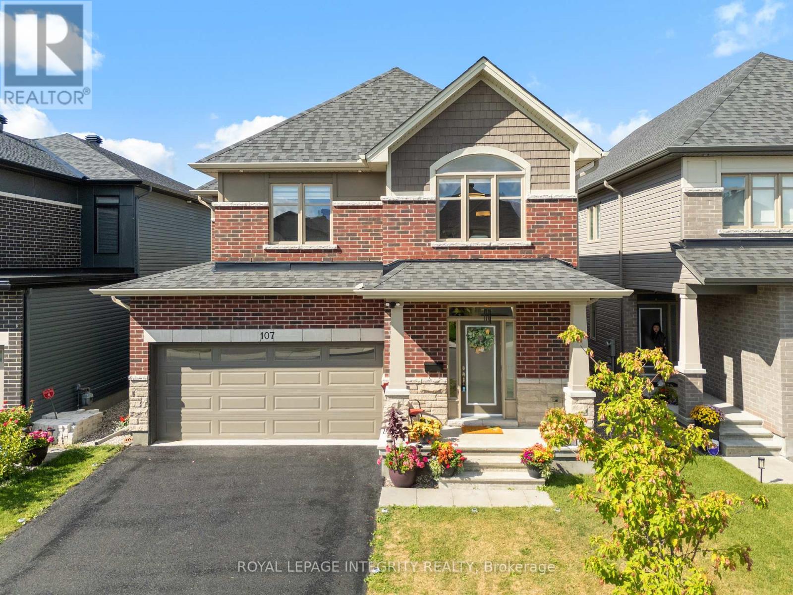 107 HEIRLOOM STREET|Ottawa, Ontario K4M0L3