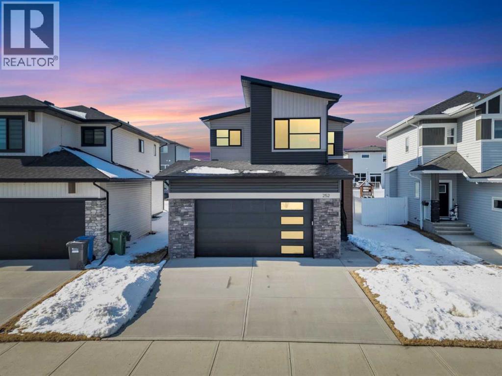 Property image for 252 Emerald Drive|Red Deer, Alberta T4P3E2